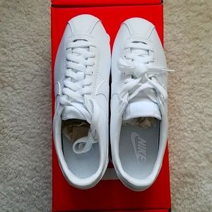 Nike Cortez Women's 8